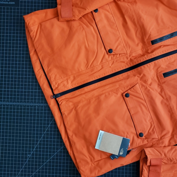 THE NORTH FACE GOLDMILL INSULATED PARKA - PAPAYA ORANGE/PICANTE RED - Picture 3 of 14
